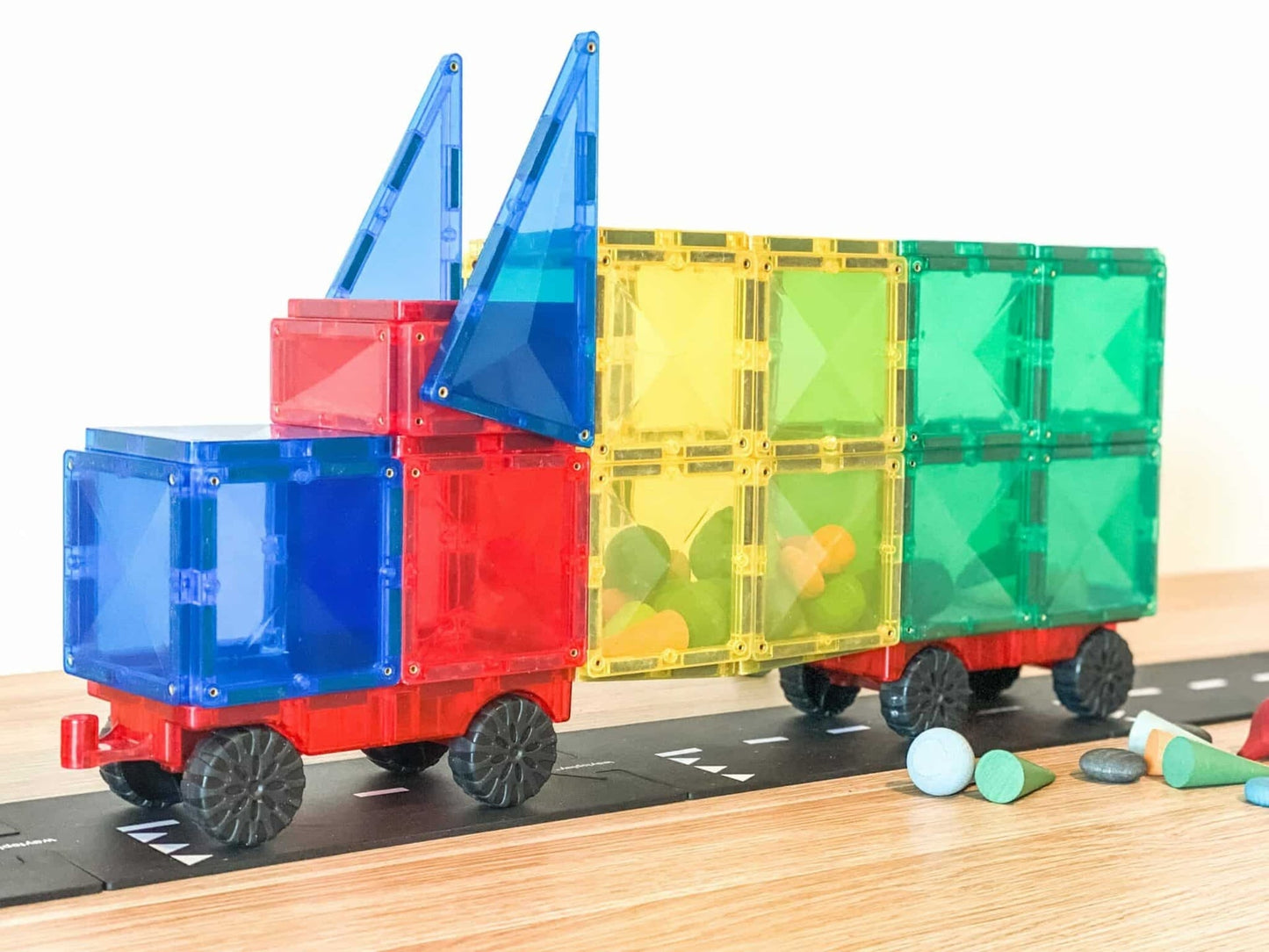 Connetix 24 daliu magnetinis konstruktorius - Motion pack Lavinamieji Zaislai car builted
