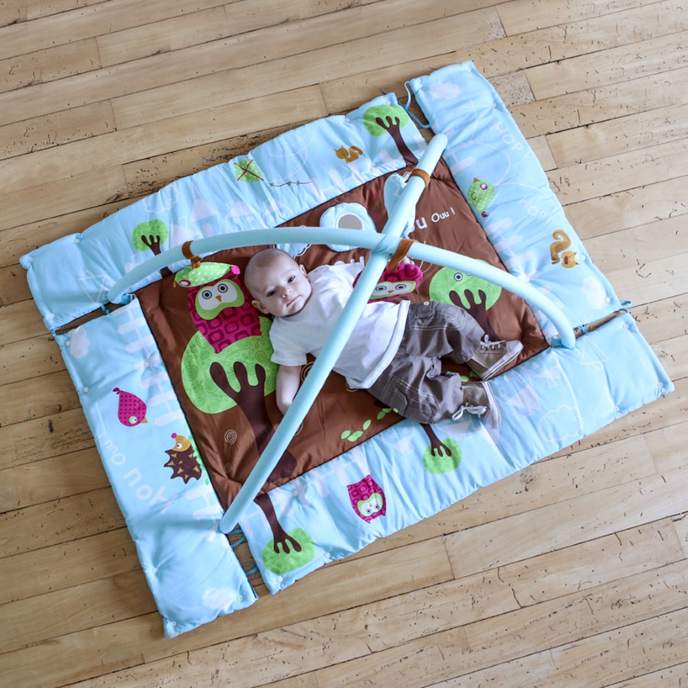LUDI Melyna peleda zaidimu lavinamasis kilimelis kid playing