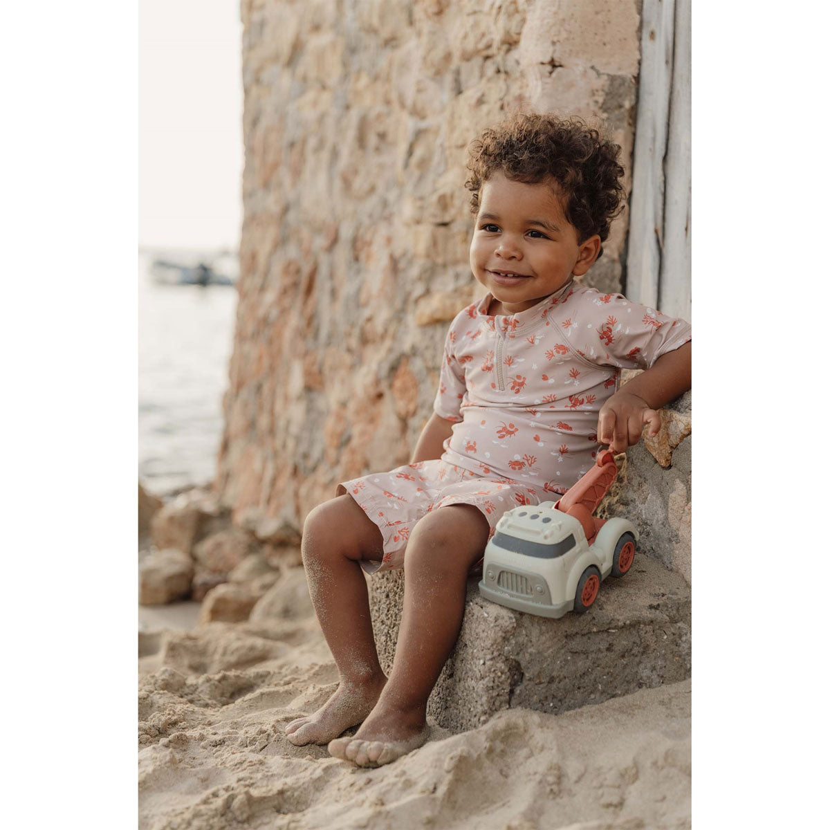Little Dutch Vilkikas Fresh Greens zaislinis automobilis lauko zaislai vaikams kid playing