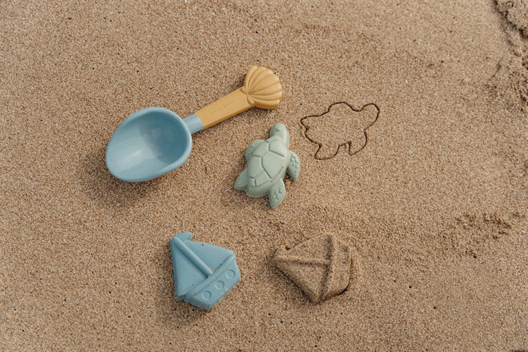 Little Dutch papludimio zaislai formos Sailors Bay 3 daliu rinkinys lauko zaislai vaikams playing in beach