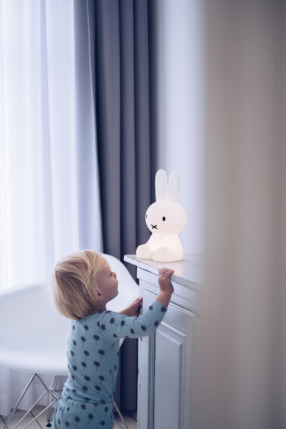 Mr Maria Miffy naktine lempa vaikiskas sviestuvas silikonine naktine lempa prie lovos kid playing