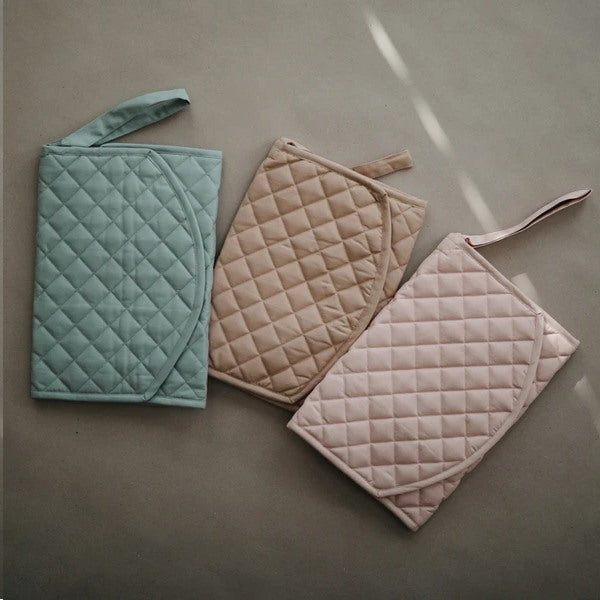 Mushie Vystymo kilimelis Natural few colors kudikiu prekes