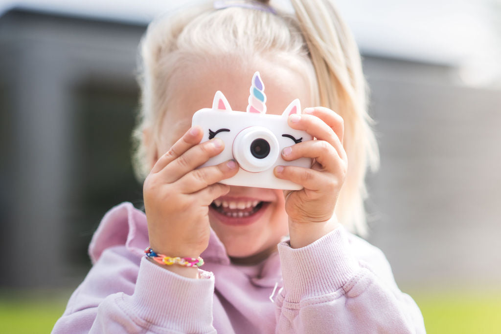 zoofamily zoo friends unicorn vaikiskas fotoaparatas kid playing