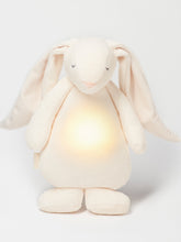 Įkelti vaizdą į galerijos rodinį, moonie grojantis ir svieciantis migdukas kudikiui bunny cream
